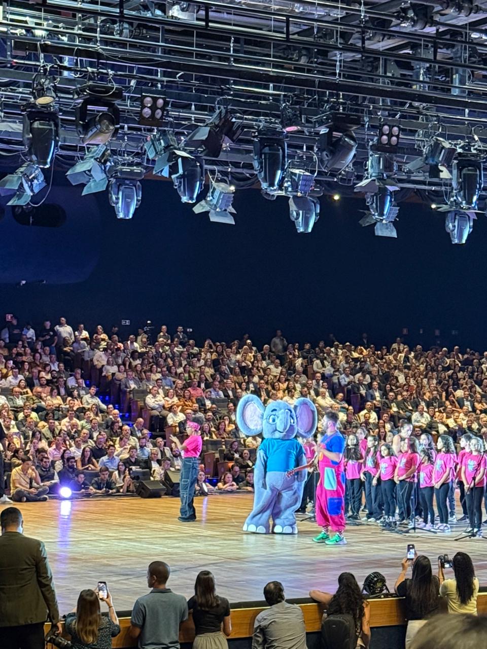 Santa Cruz do Rio Pardo conquista o Prêmio Excelência Educacional pelo segundo ano consecutivo